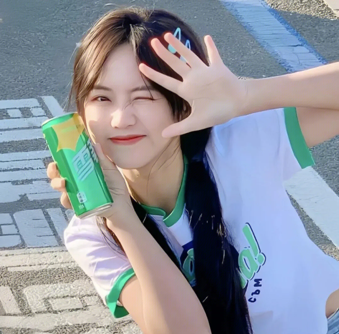 哦莫，我把总裁老公拉黑了